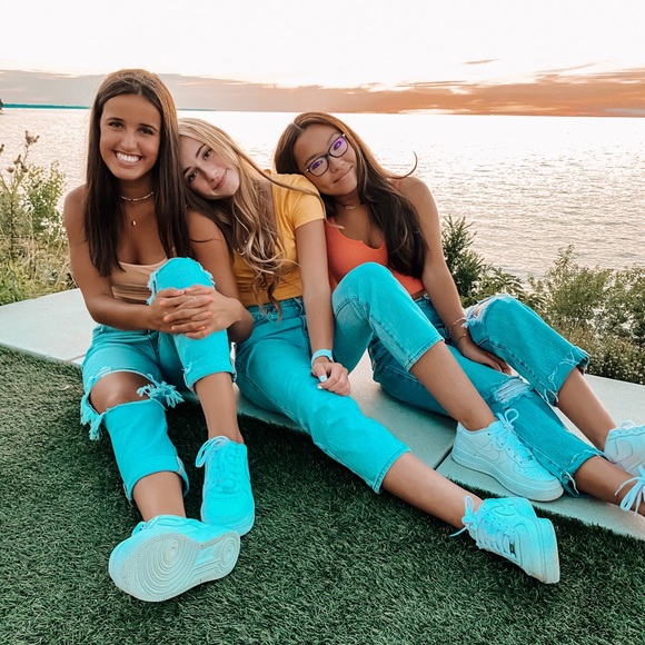 Meet your Posher, Julia - Picture 15 of 16